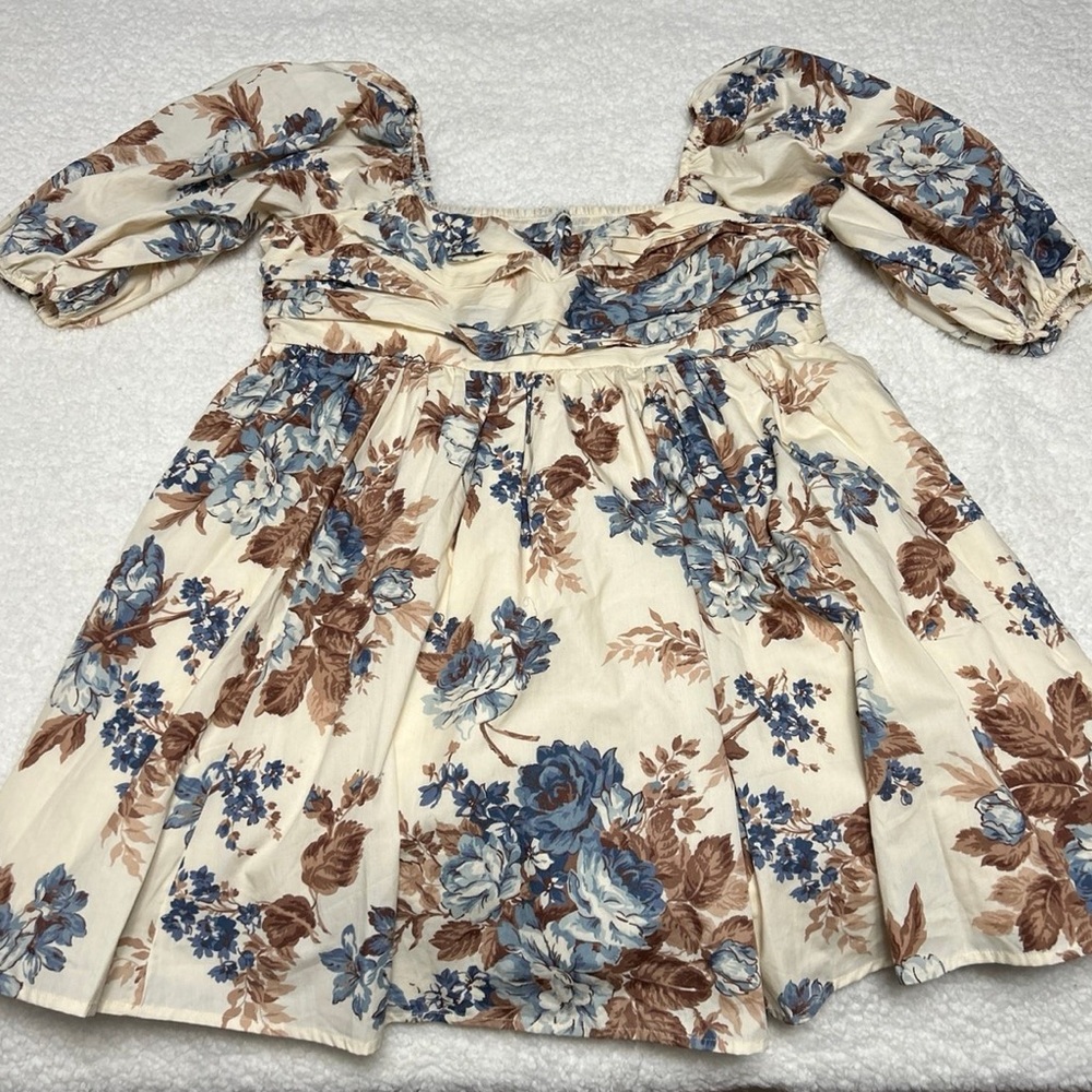 Abercrombie & Fitch The A&F Emerson Poplin
Puff Sleeve Mini Dress